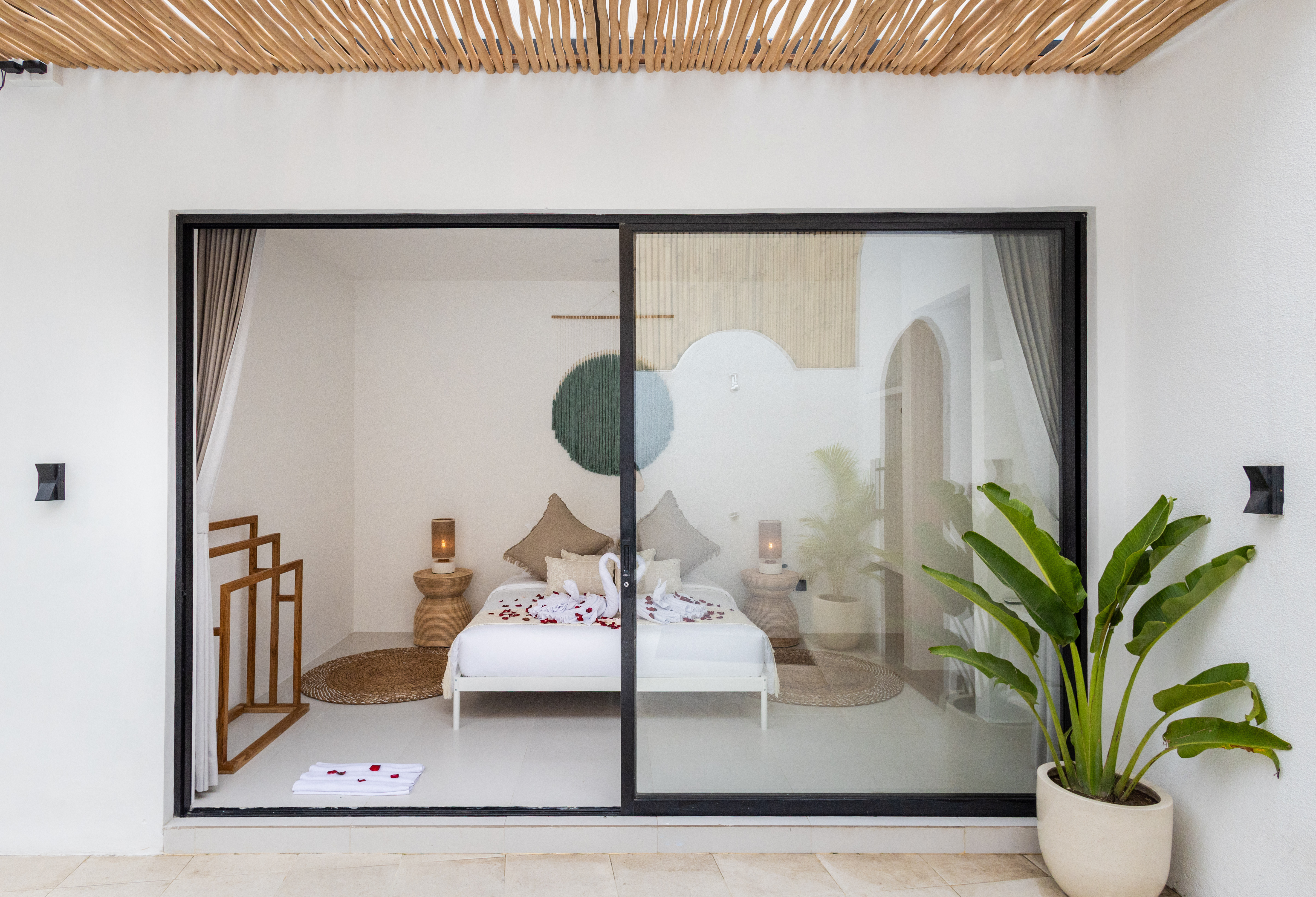 Вилла современная вилла 2br с бассейном и руфтопом Чангу 90м² 2 спальни