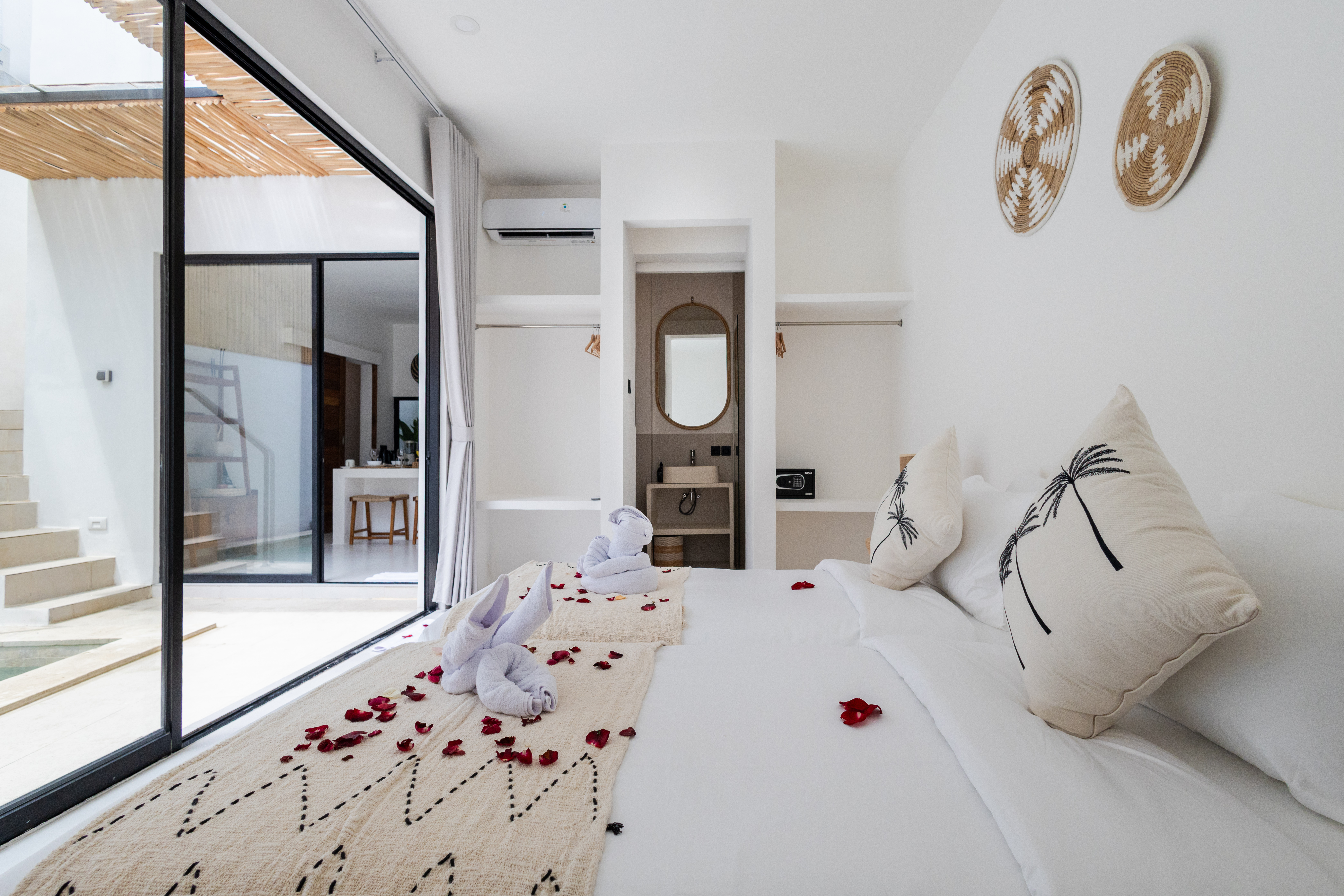 Вилла современная вилла 2br с бассейном и руфтопом Чангу 90м² 2 спальни