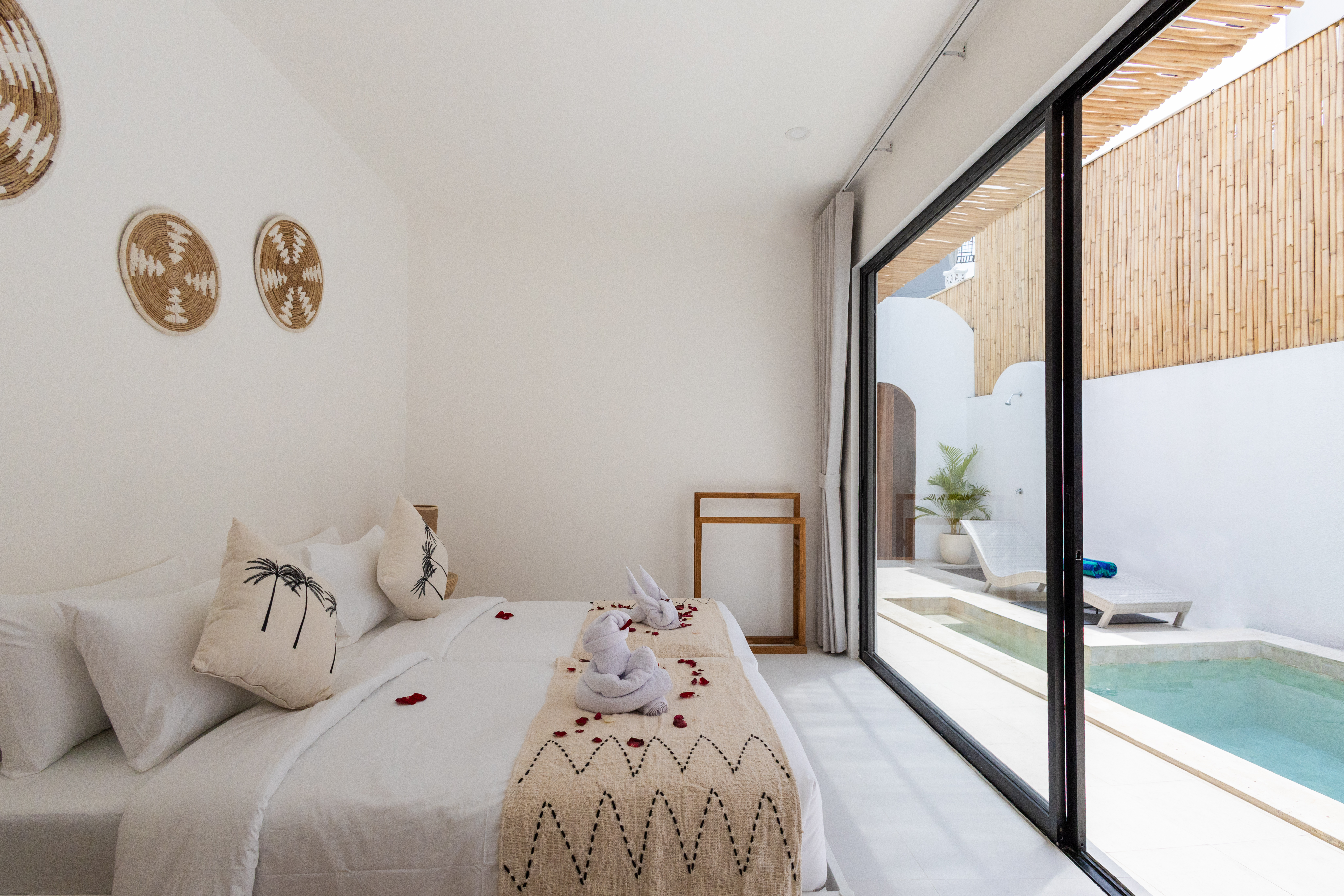 Вилла современная вилла 2br с бассейном и руфтопом Чангу 90м² 2 спальни