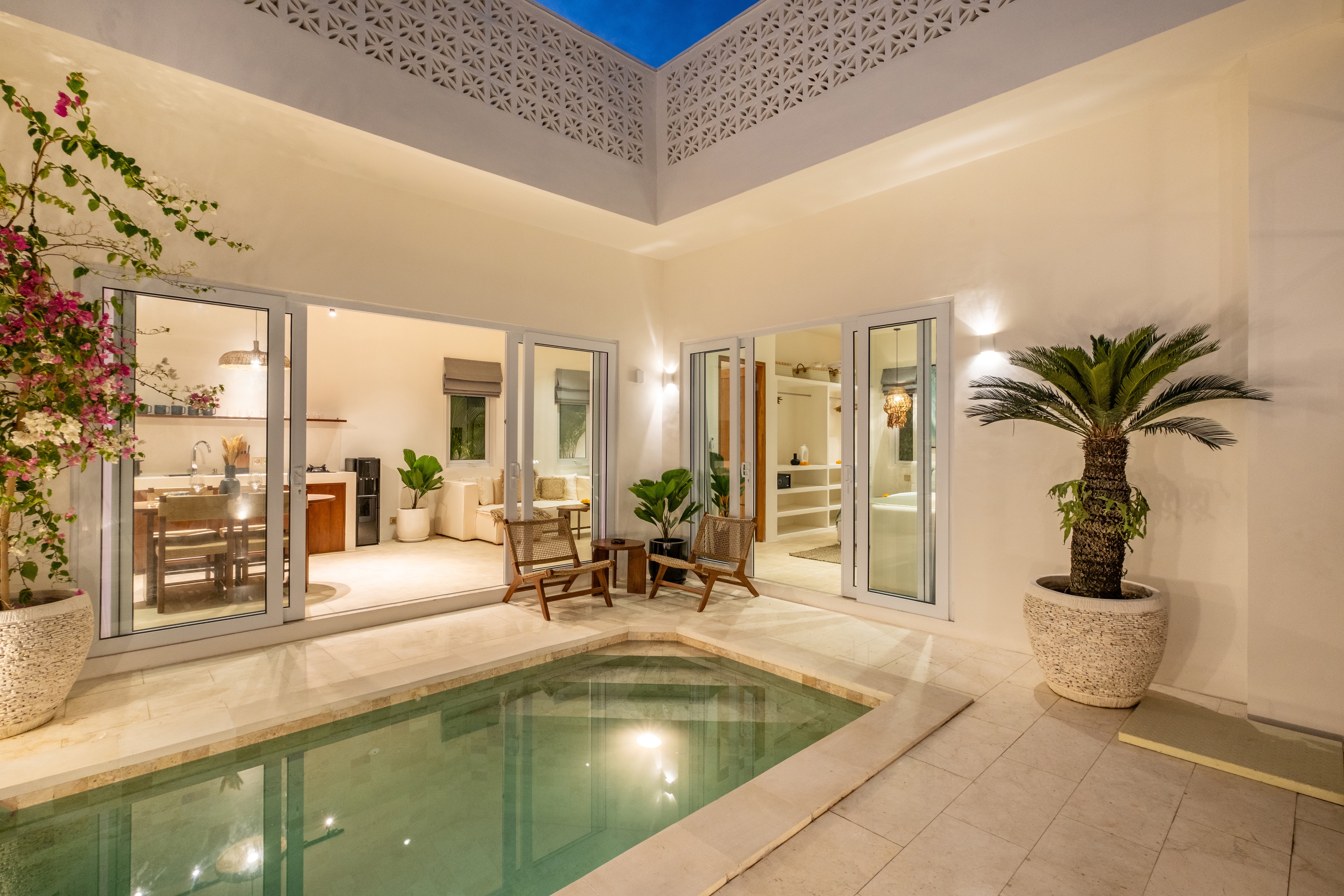 Вилла современная вилла 2br с бассейном| лучшая цена Чангу 65м² 2 спальни