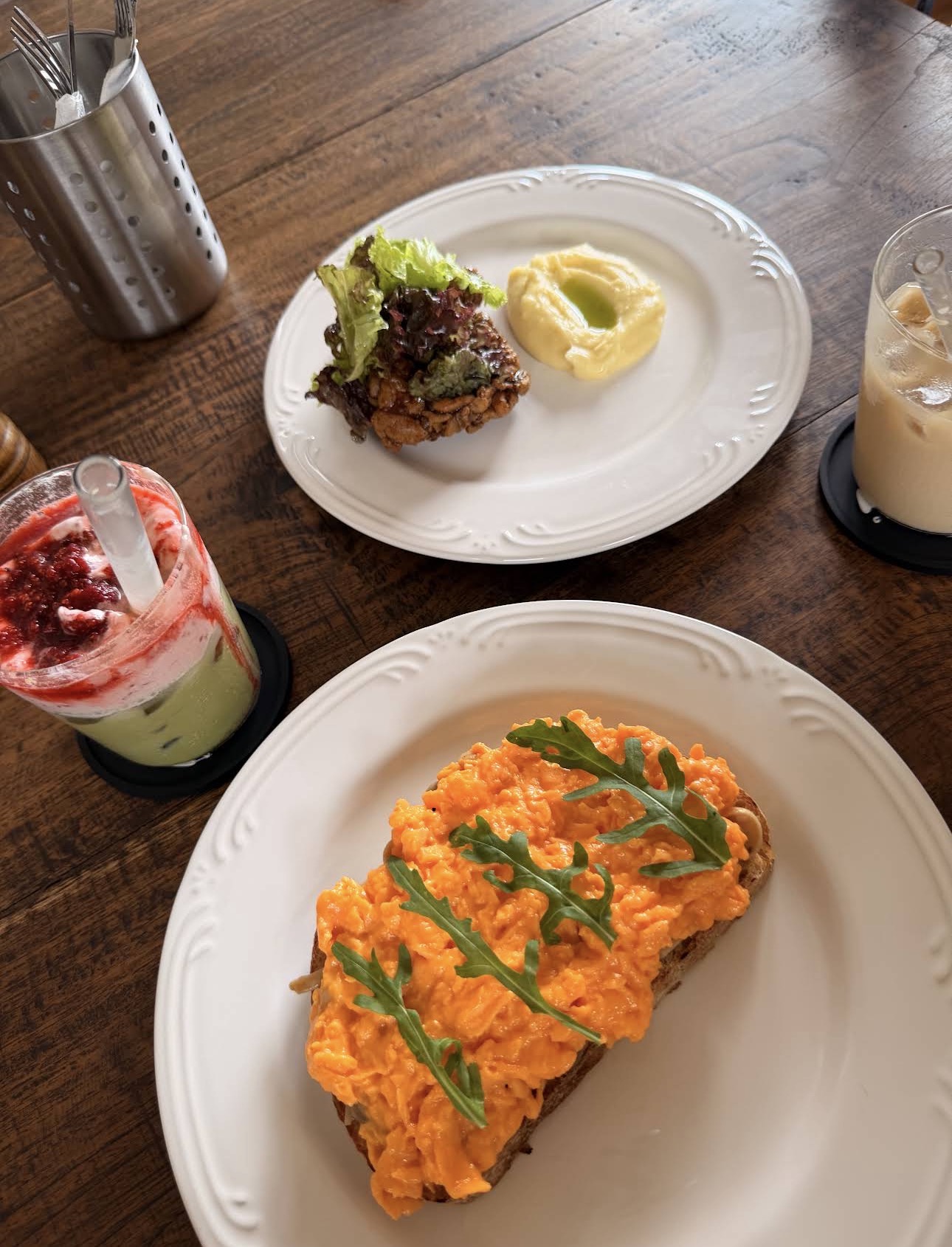 Moody's Café & Vinyls