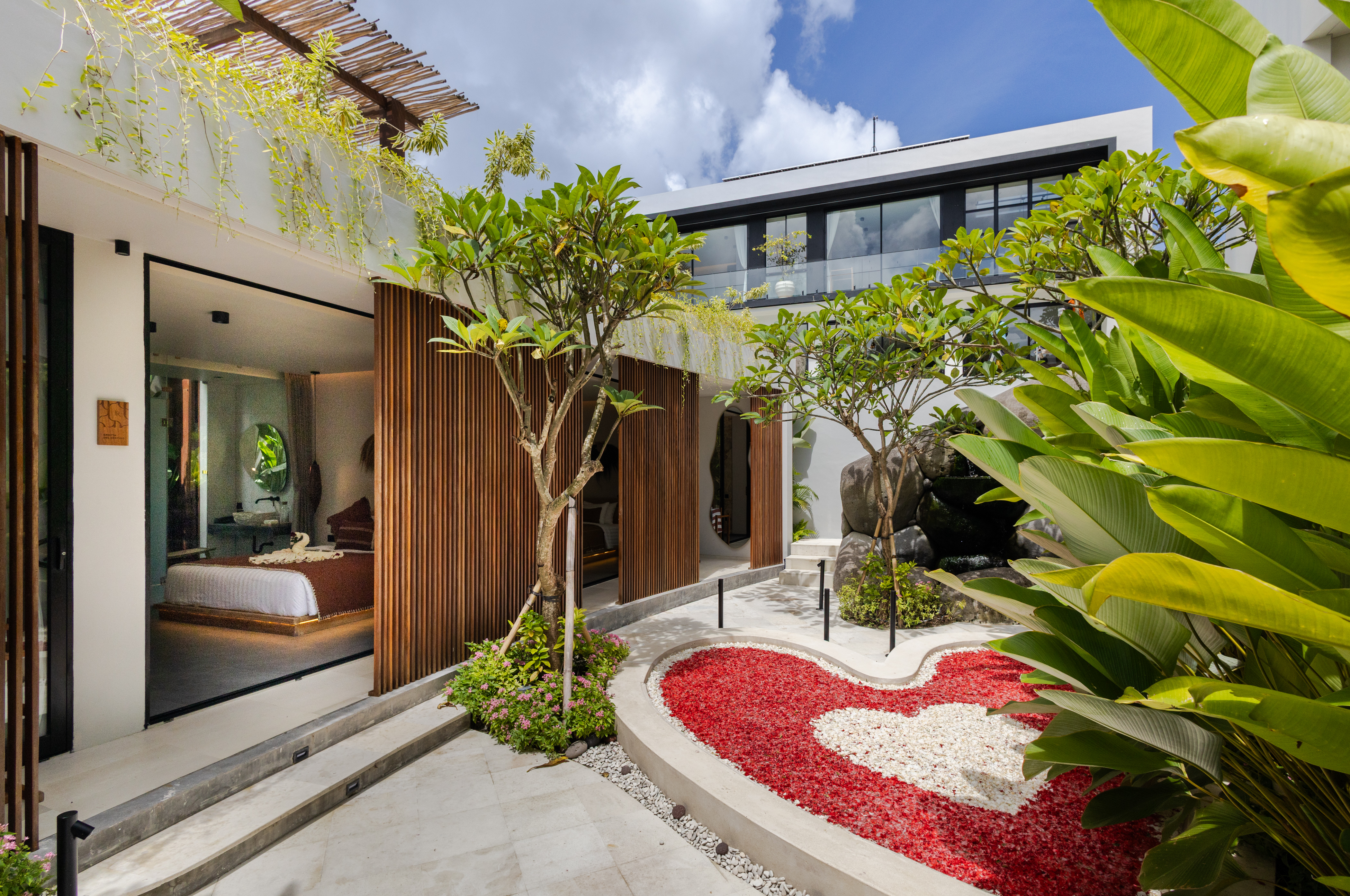 Вилла exclusive | luxury estate 6br — перерenан джакузи Чангу 700м² 4 и более спален