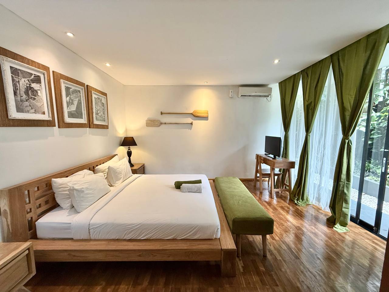 Вилла современная Беноа (нуса дуа) 2 спальни