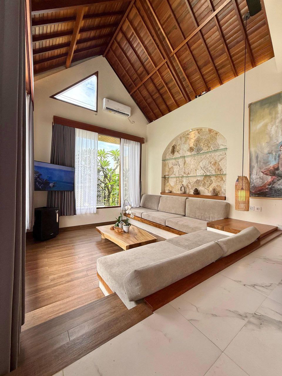 Вилла просторная Санур 1000м² 2 спальни