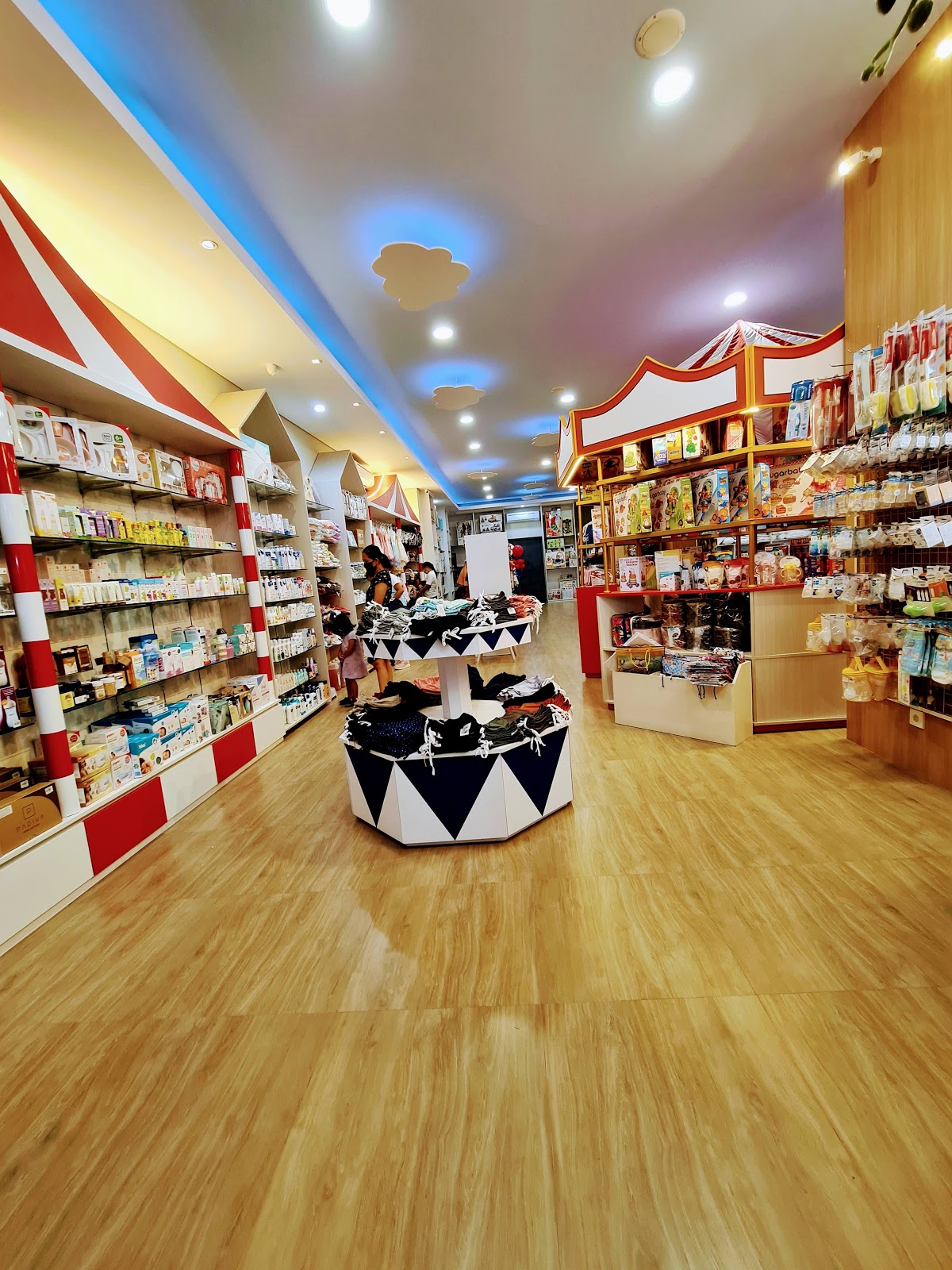 BabyLand Baby Shop, Salon & Baby Spa - Tukad Yeh Aya