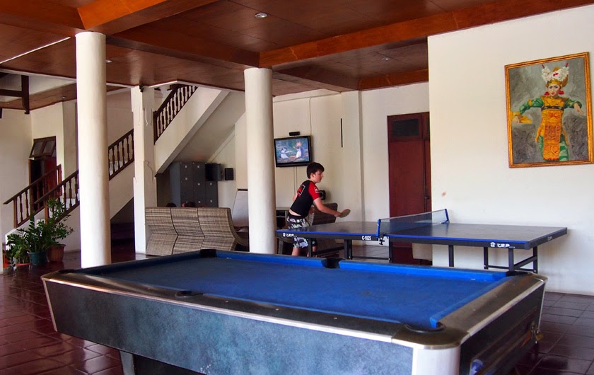 Школа серфинга на Бали Surf Season