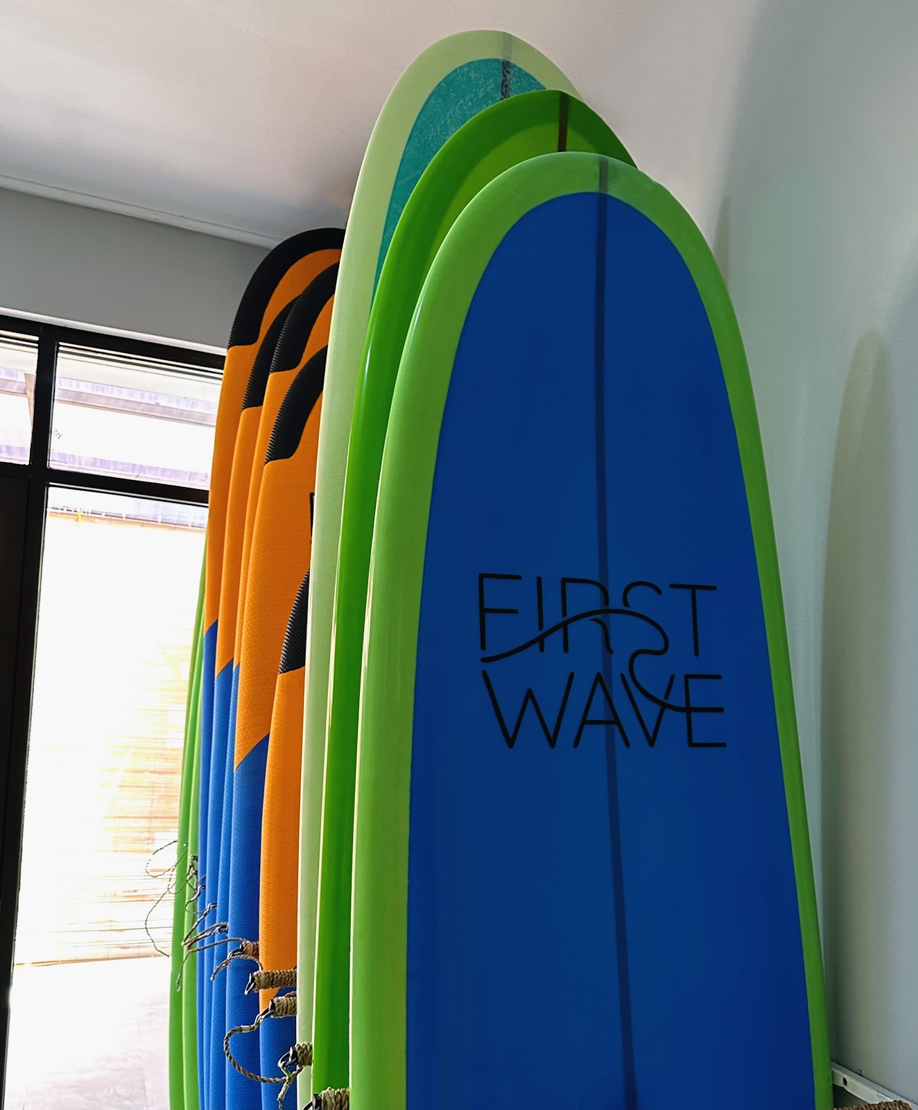 FIRST WAVE Школа серфинга