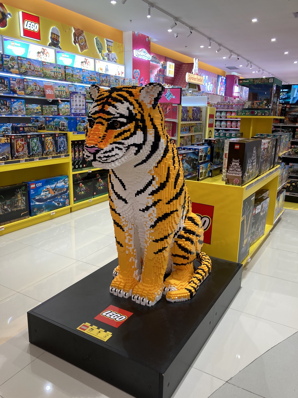 Toys Kingdom Living World Denpasar