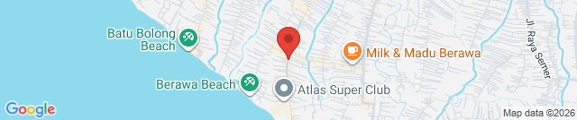 Лавка с фруктами около рынка Семат Сари