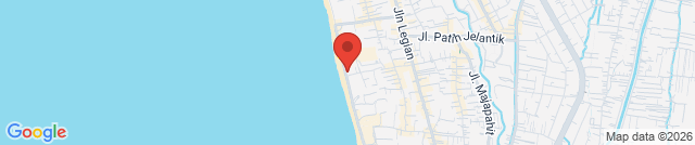 Street 32 Cocktail Bar & Eatery