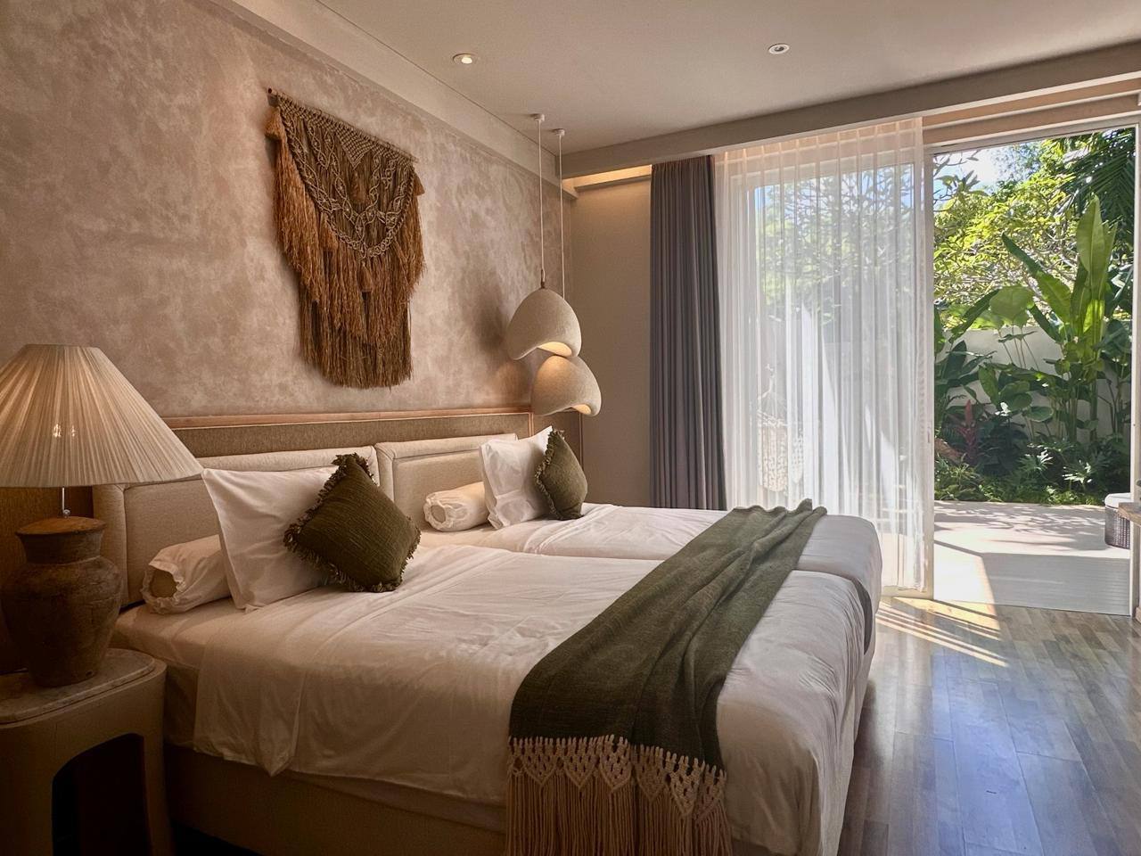 Вилла просторная Беноа (нуса дуа) 2 спальни