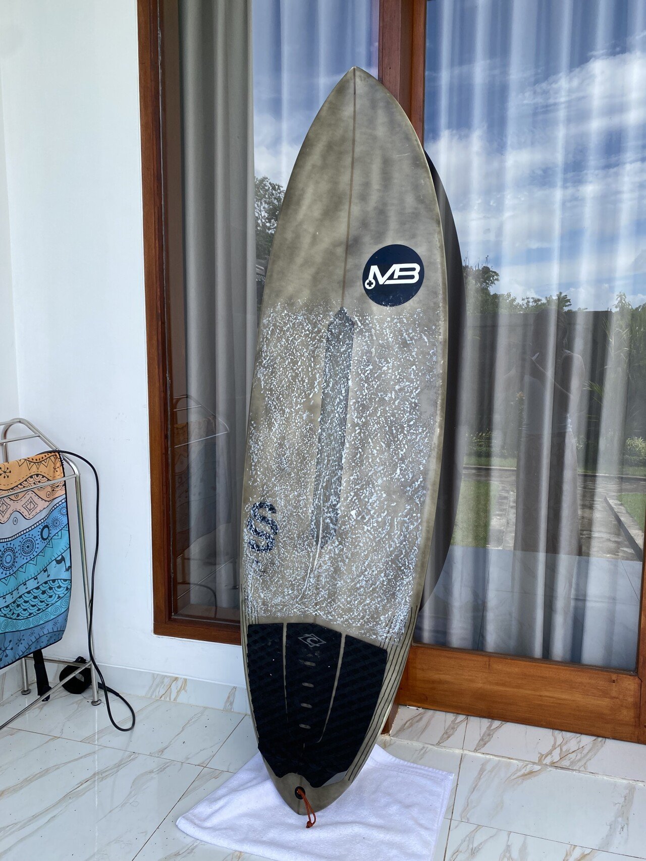 Продаю доску 5.9 (~30 л) почти новая, 3,5 млн. Торг