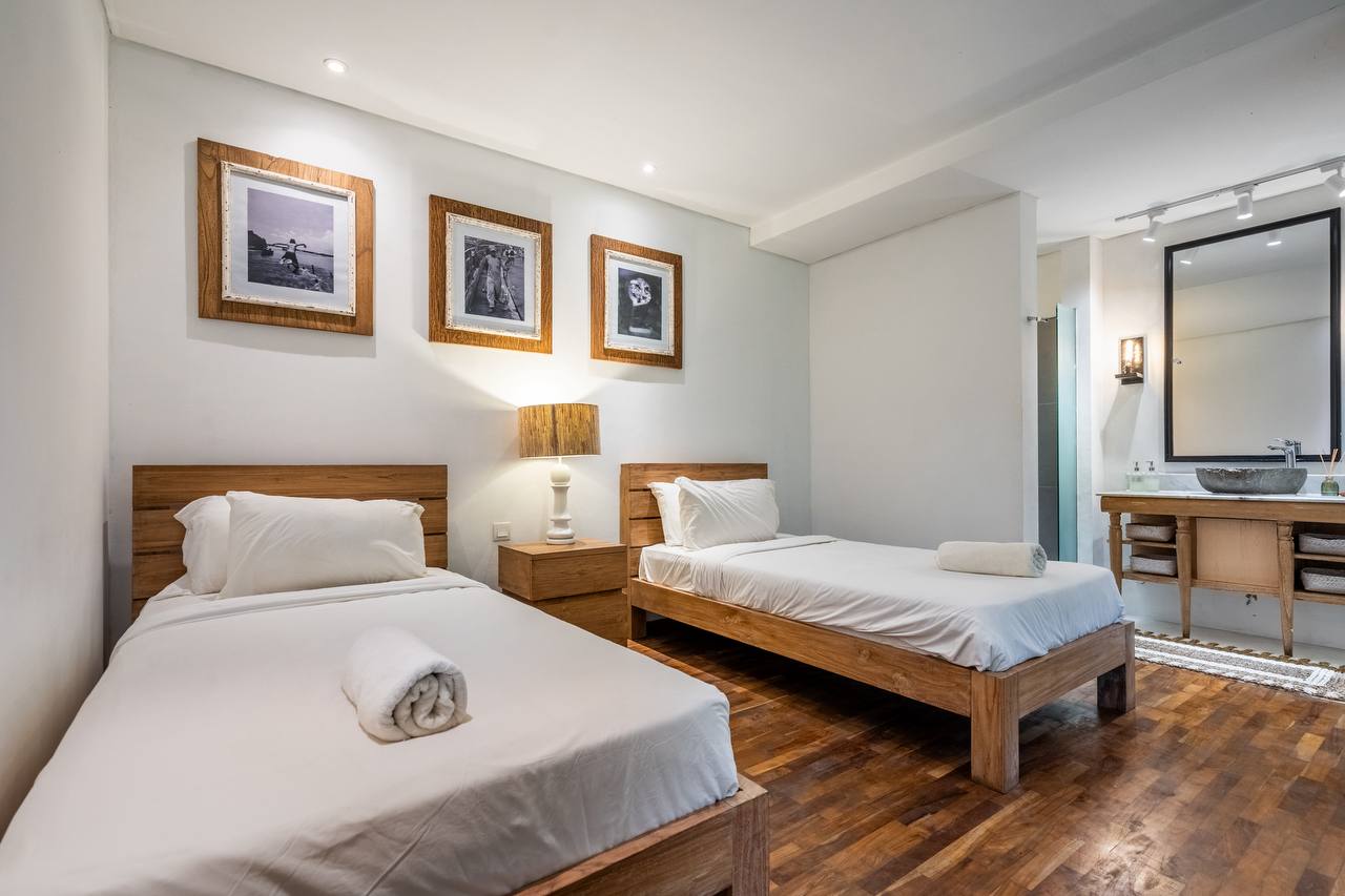 Вилла уютная Беноа (нуса дуа) 2 спальни