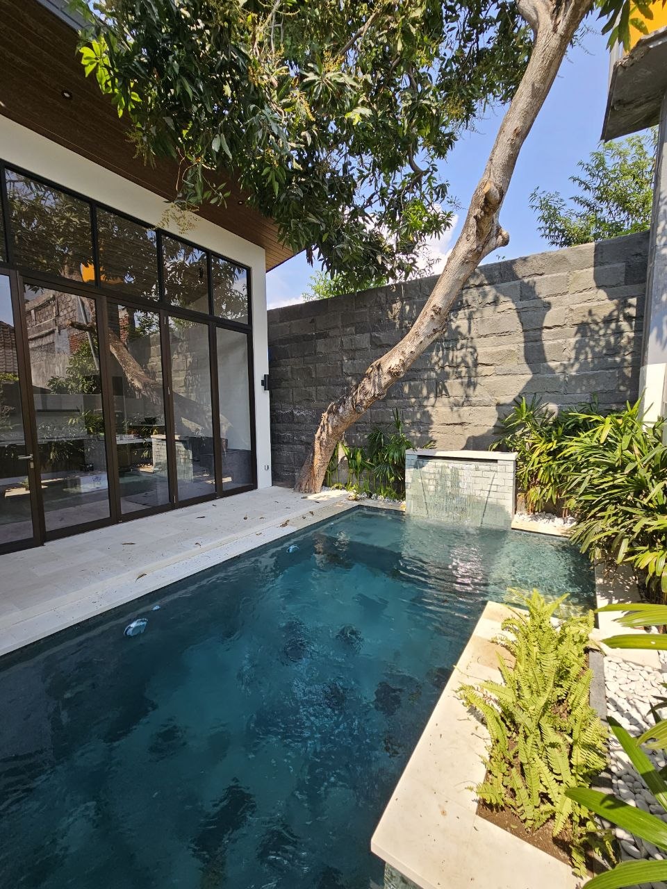 Вилла новая Унгасан 4 и более спален