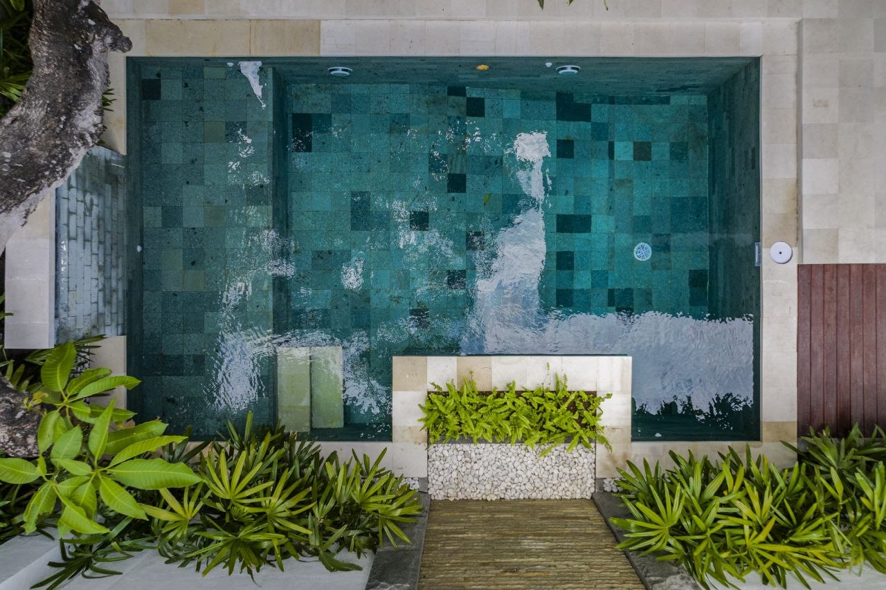 Вилла новая Унгасан 4 и более спален