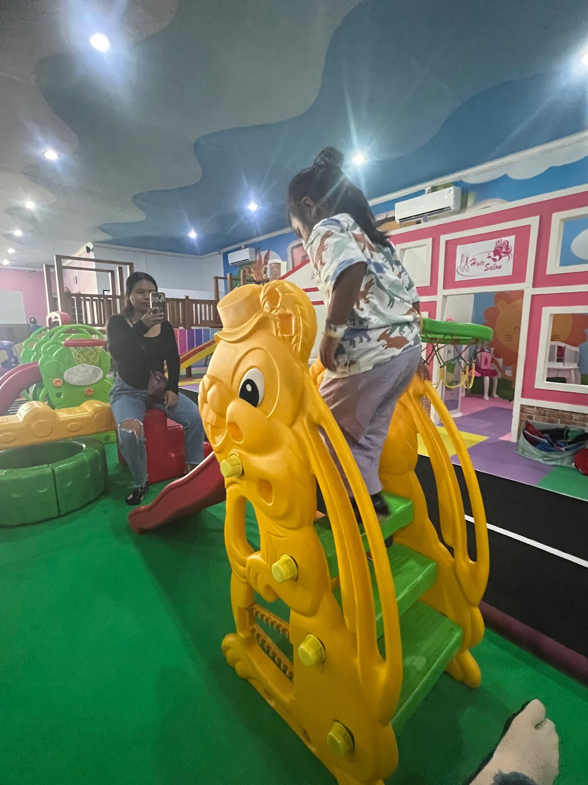 Lalaboo Kids Playground & Cafe