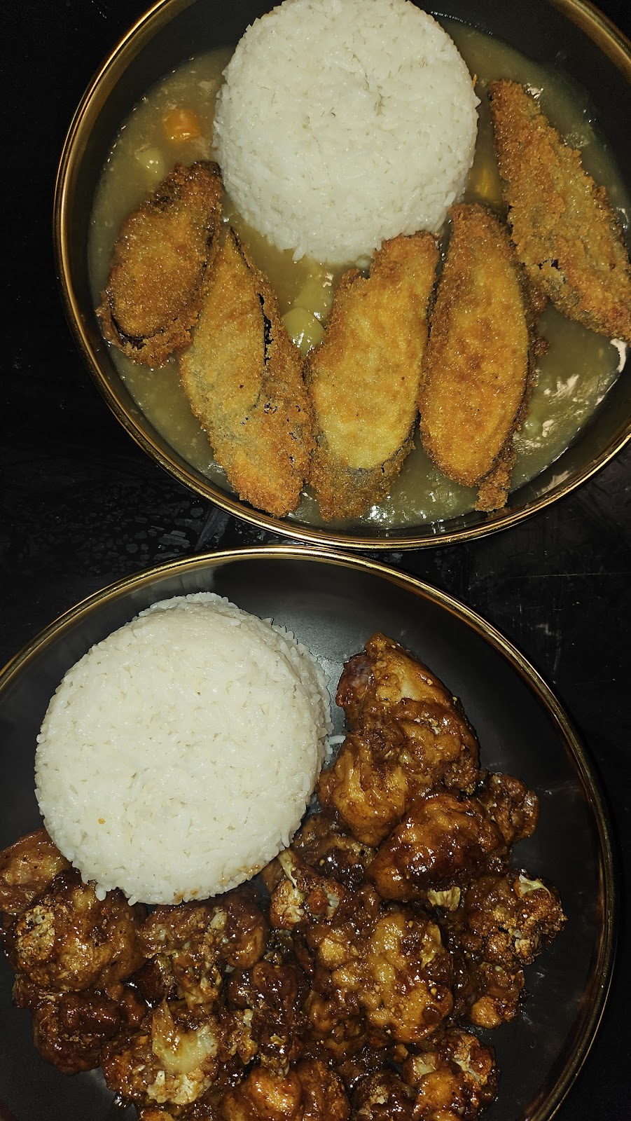 FAMOUS VEGETARIAN VEGAN