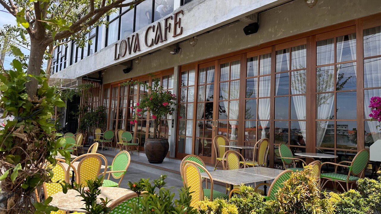 LOVA CAFE
