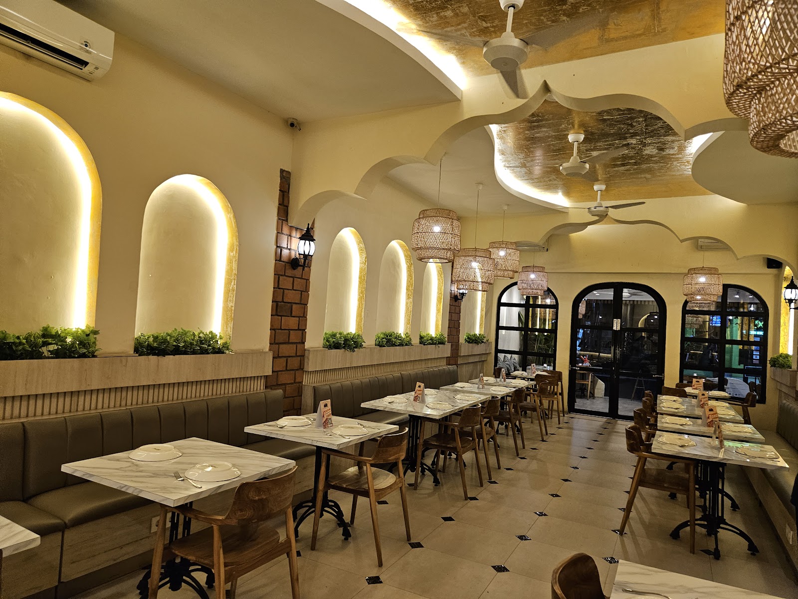 Gateway Of India - Kuta