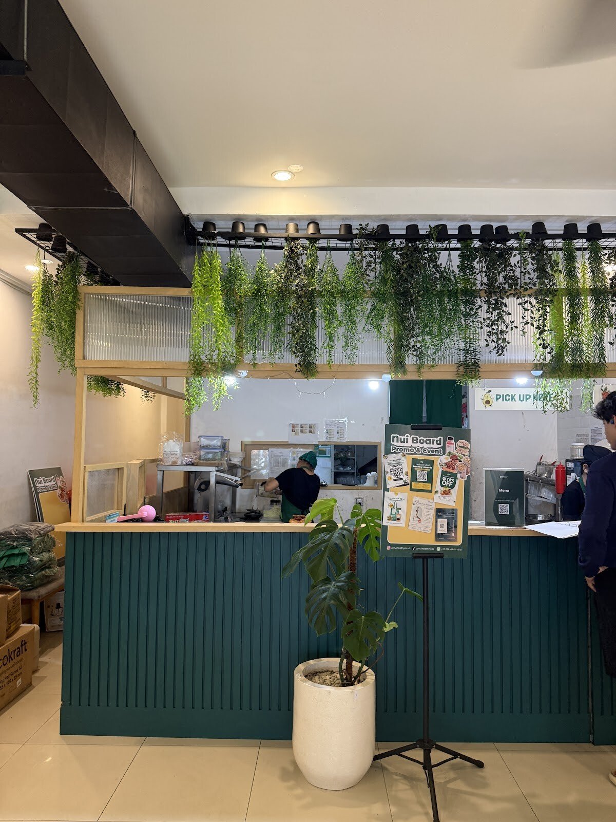 Nui Healthy Food