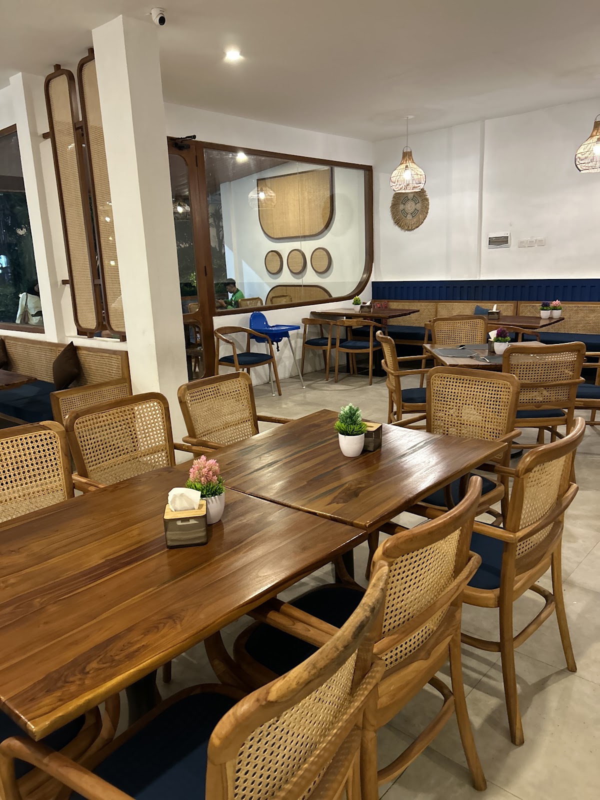 Aahar - Pure Vegetarian Indian Resturant Kuta