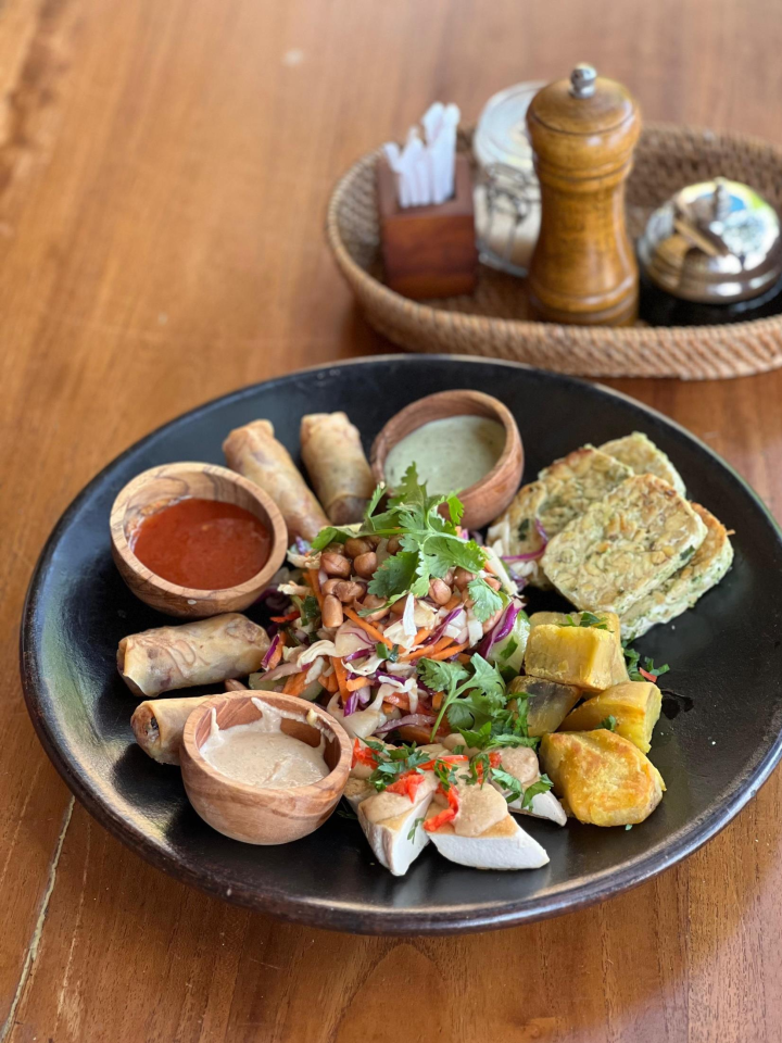 Bukit Lipah Vegan Restaurant