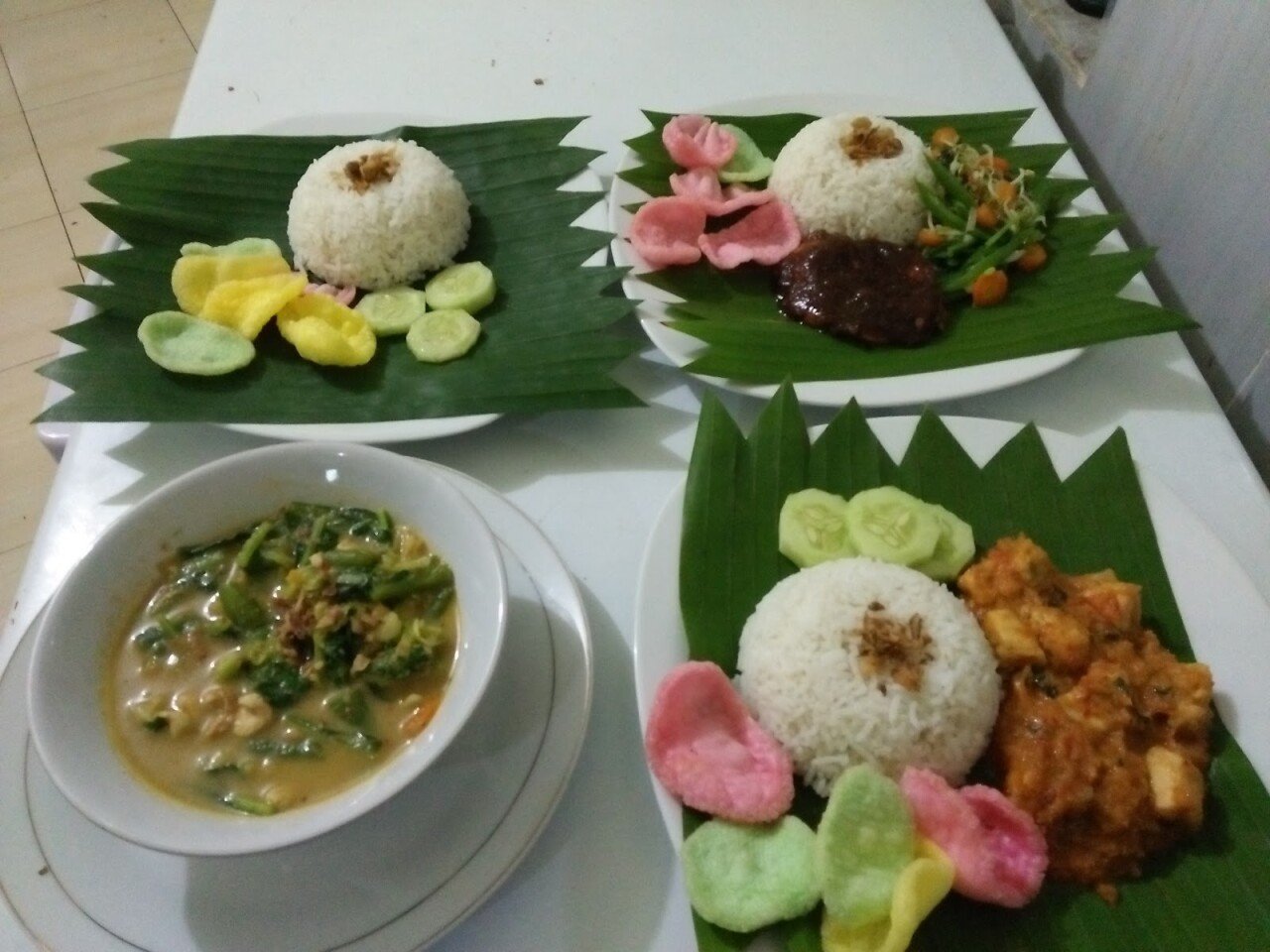 Moon Cafe