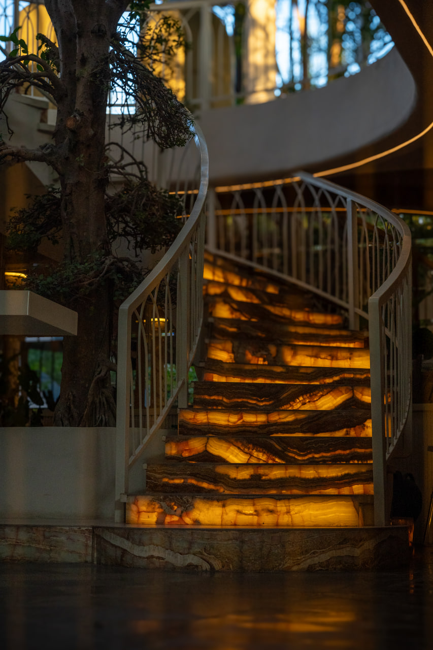 Ju Bali - Grill Bar and Jacuzzi Club