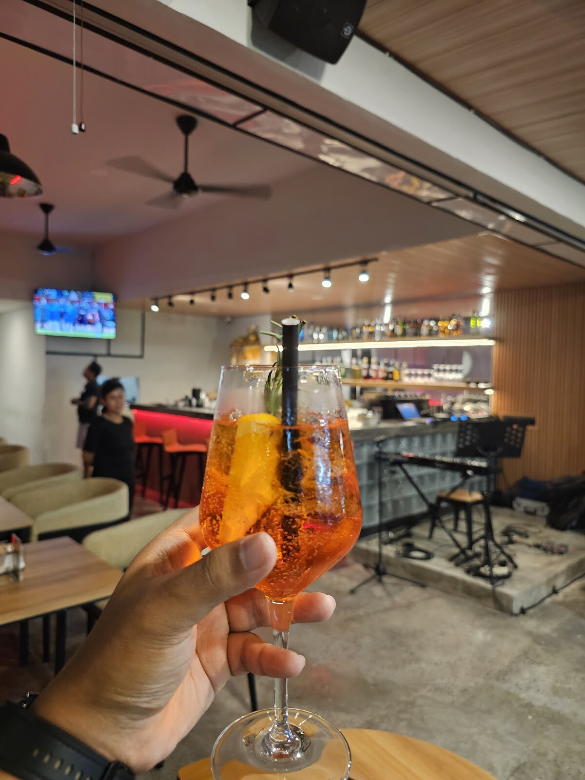 Fortuna Bar & Resto