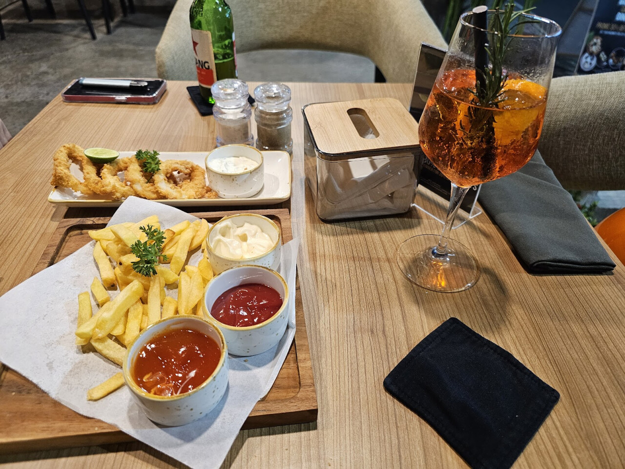 Fortuna Bar & Resto