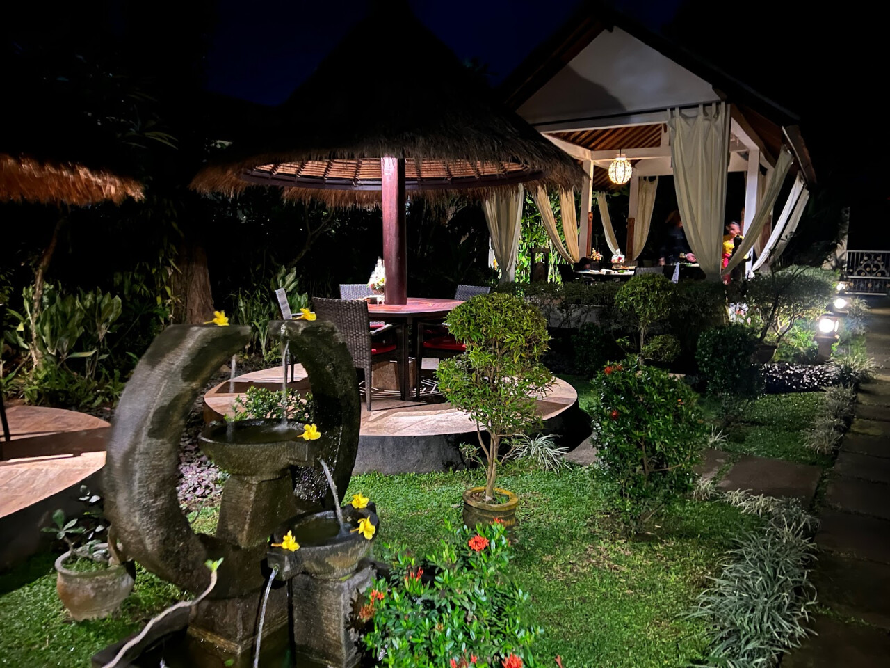 Secret Garden Restaurant