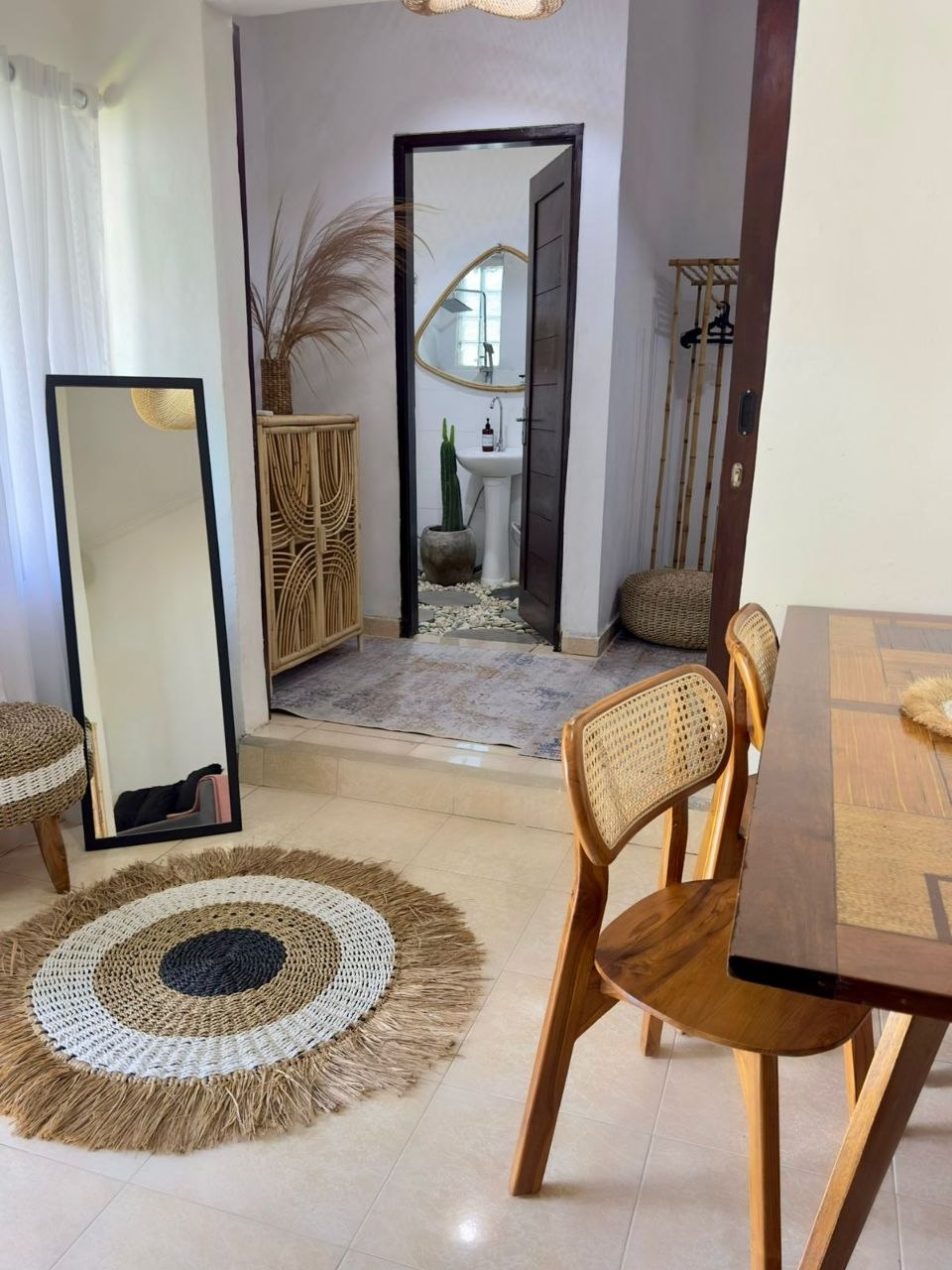 Вилла quiet house Тибубененг 60м² 1 спальня