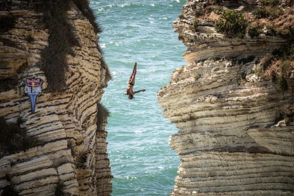 Red Bull Cliff Diving впервые проходит на Бали