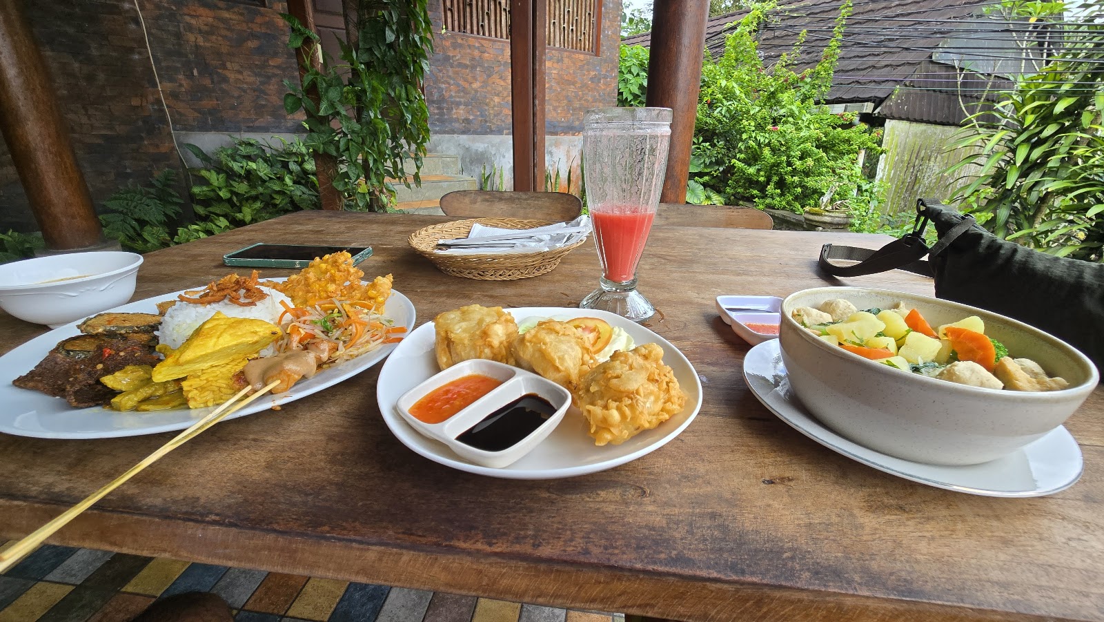 Warung Sripadi