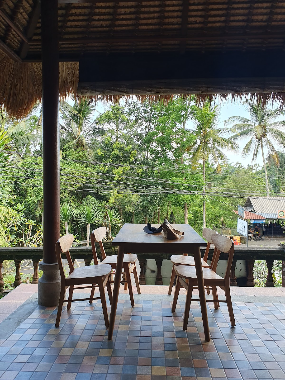 Warung Sripadi