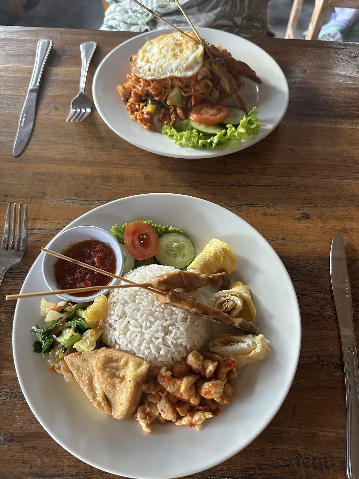 Healthy Warung Campuhan Restaurant