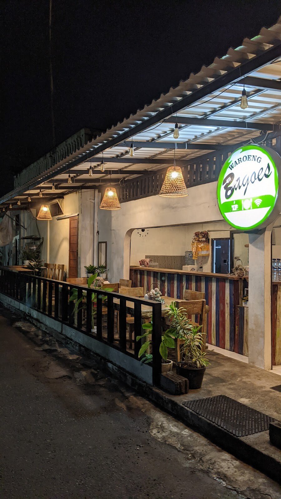 WAROENG BAGOES VEGETARIAN & VEGAN Sanur BALI Indonesia