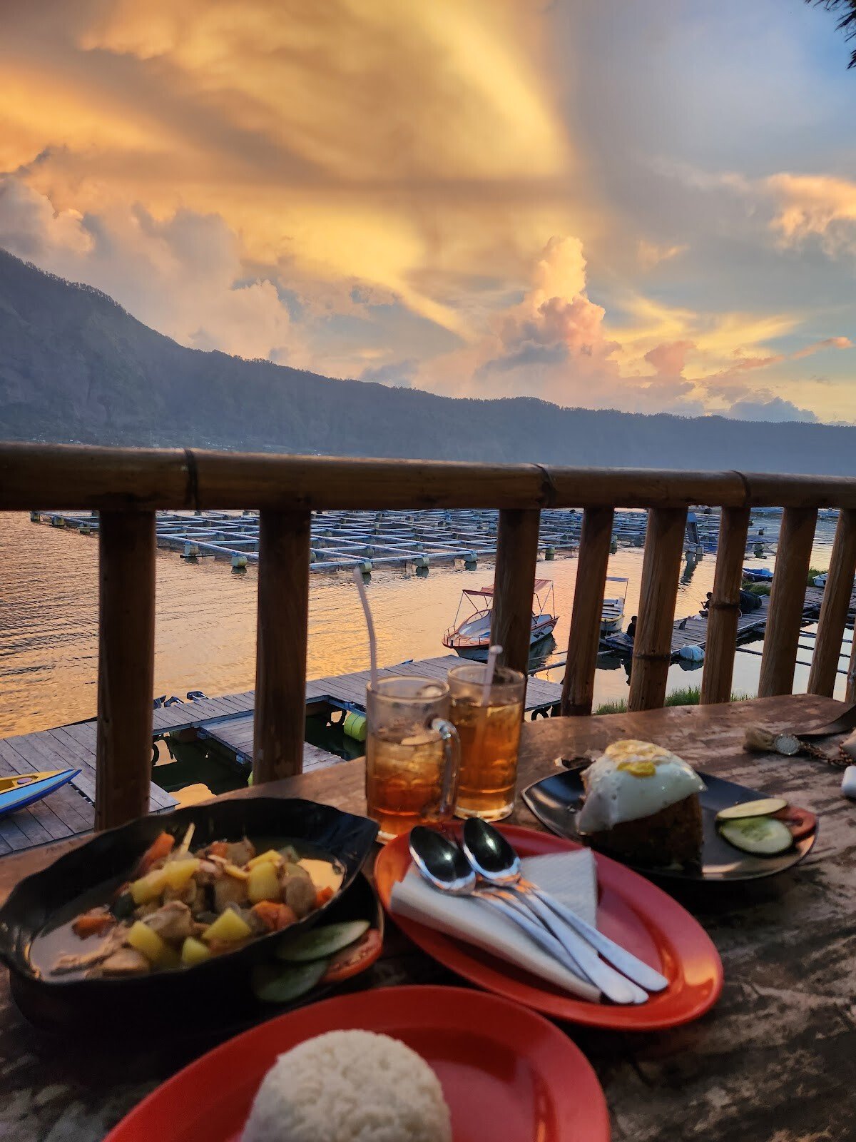 REJENG BALI
