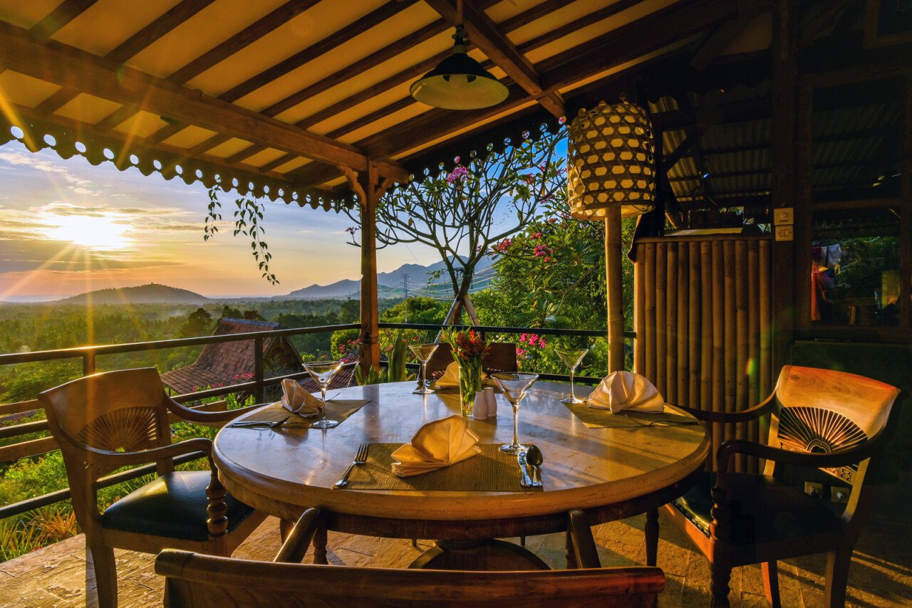 Suma Restaurant - Sumberkima Hill