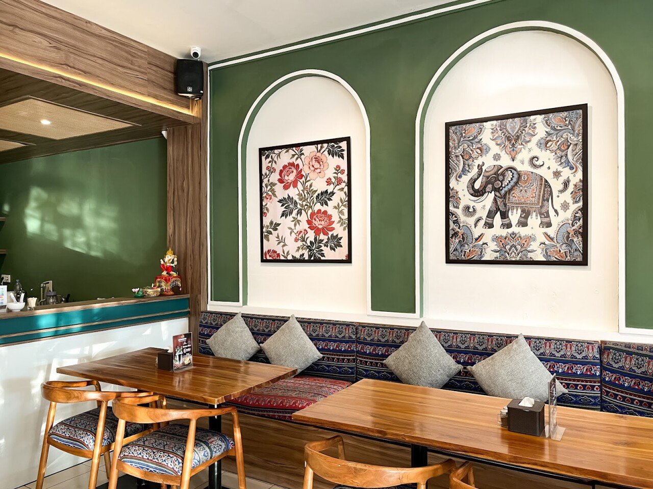 Kebabs & Kurries - Indian Restaurant Nusa Dua