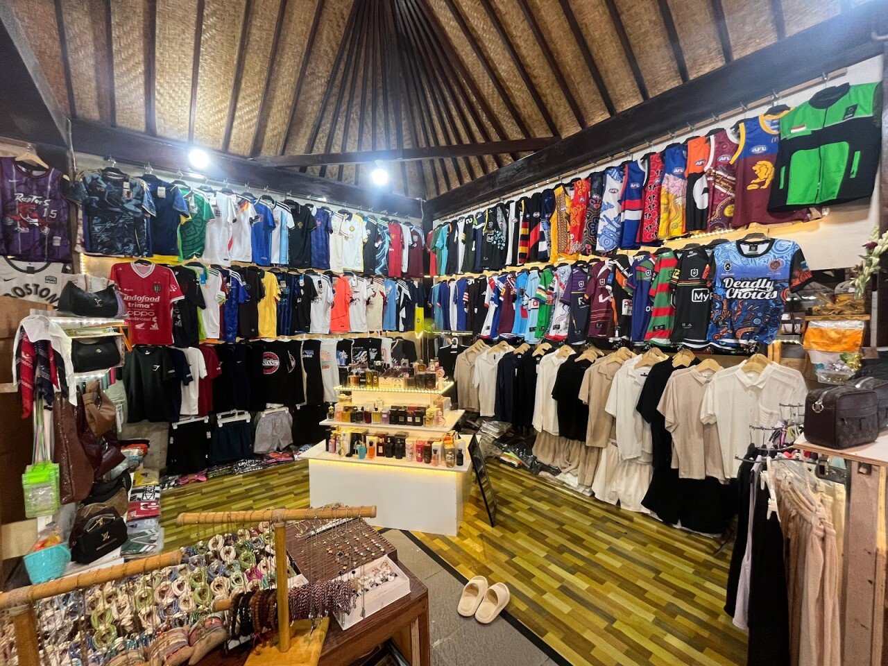 Bali Niki Art Market Canggu
