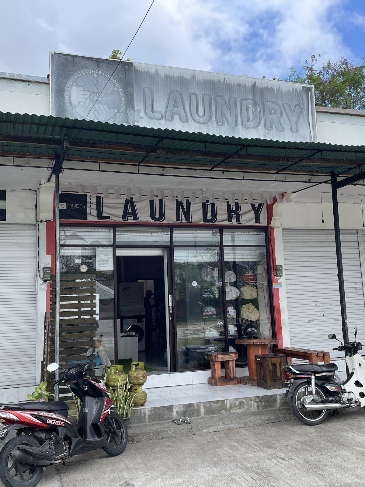 90&BIP Laundry Shoes & Bag Care