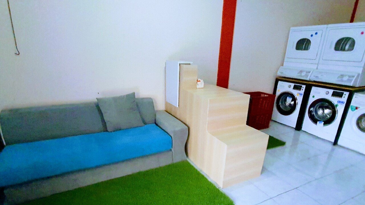 90&BIP Laundry Shoes & Bag Care