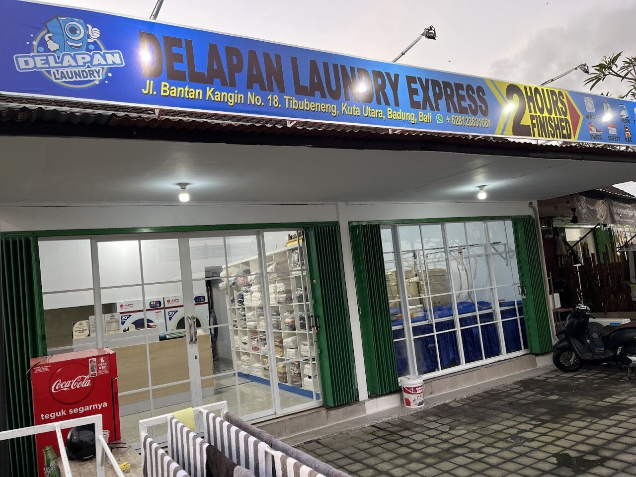 Delapan Laundry Express