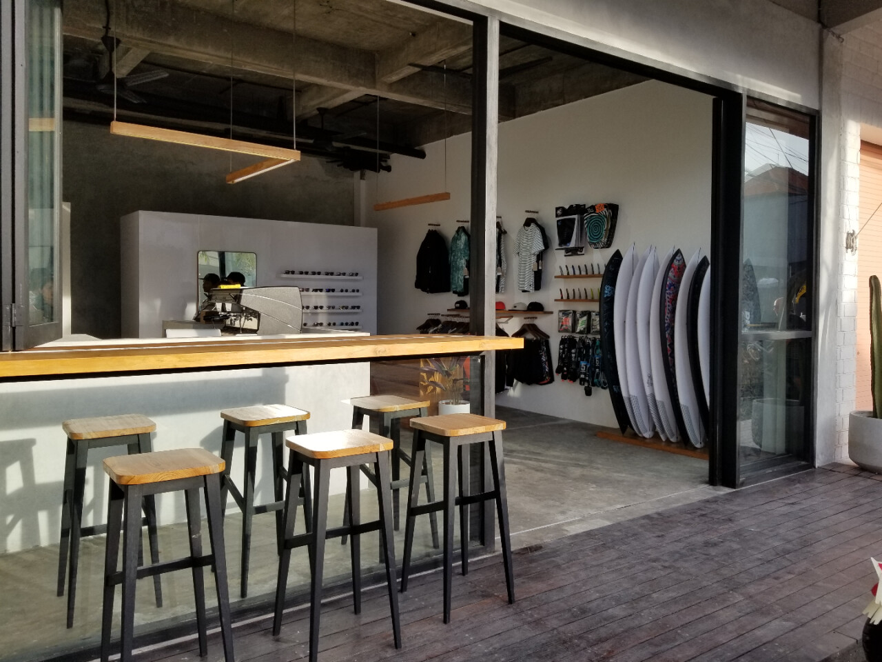 BGS Uluwatu - Bali Surf Shop & Coffee Bar