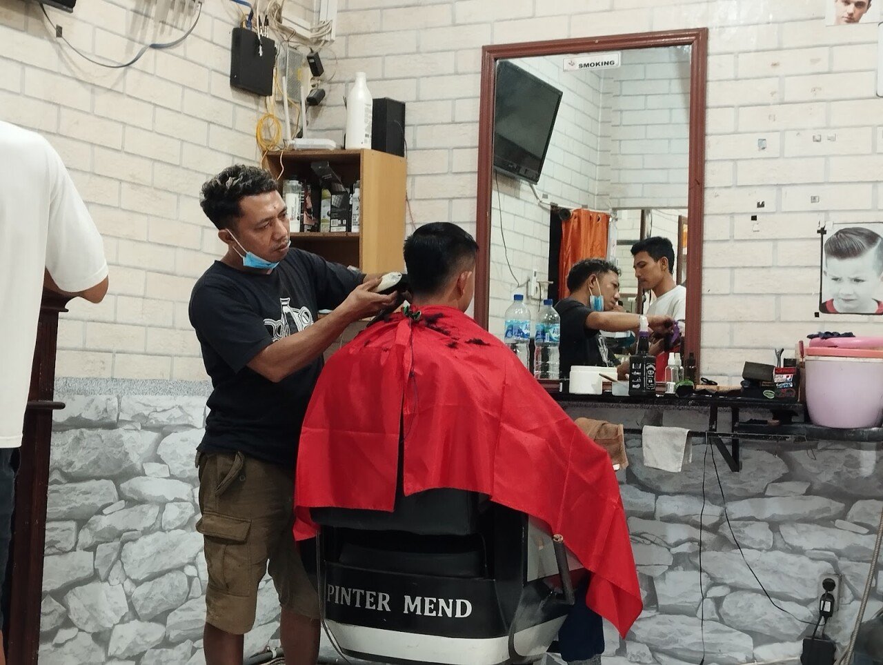 PINO BARBER SHOP