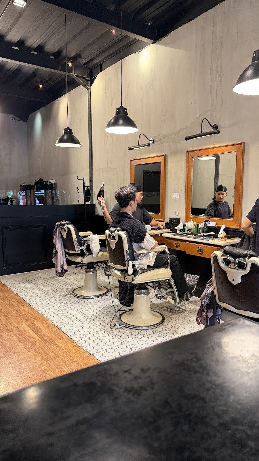 Seven Barber Canggu