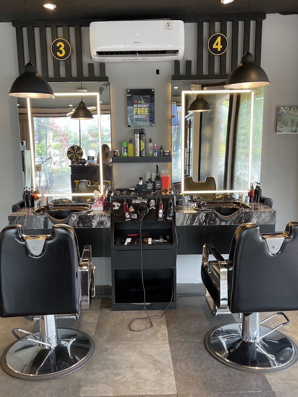 BERCUT BARBERSHOP SEMINYAK