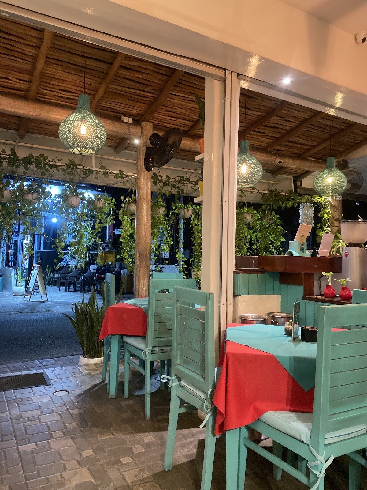 Italian Restaurant La Pizzetta