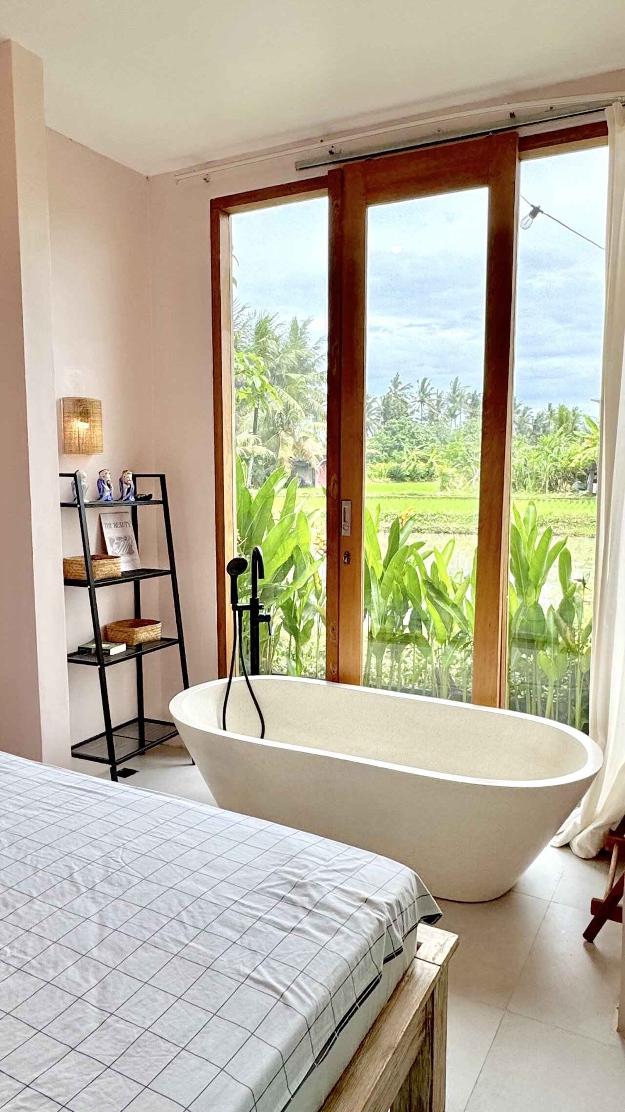 Вилла в долгосрочную аренду Ubud 85м² 2 спальни